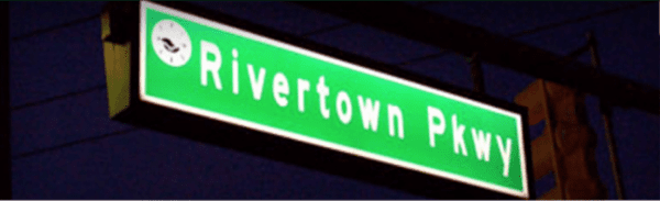 Rivertown Pkwy sign
